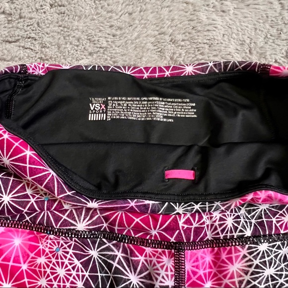 Victorias Secret | 7/8 Leggings - Picture 5 of 7